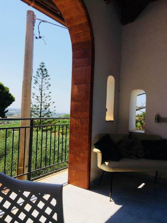 Casa Vacanza Mariaoliva Villa Menfi Exterior photo
