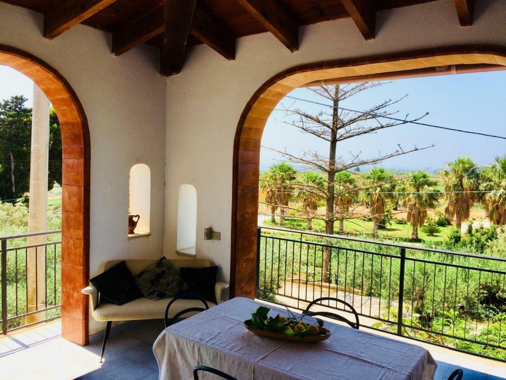 Casa Vacanza Mariaoliva Villa Menfi Exterior photo