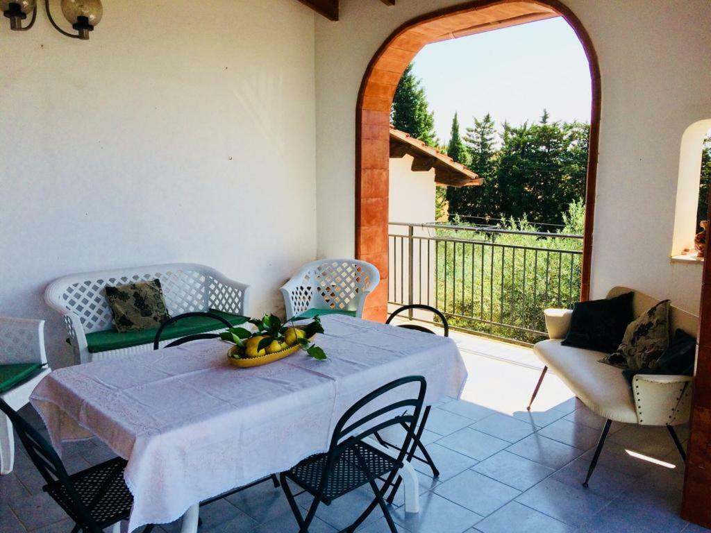Casa Vacanza Mariaoliva Villa Menfi Exterior photo